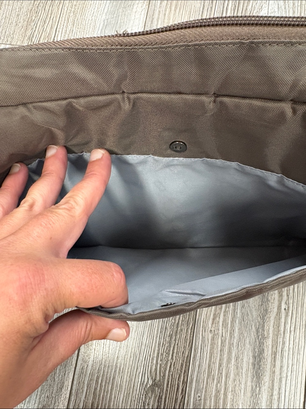 Lug Infinity Collection Double Dutch Bag - Picture 6 of 13